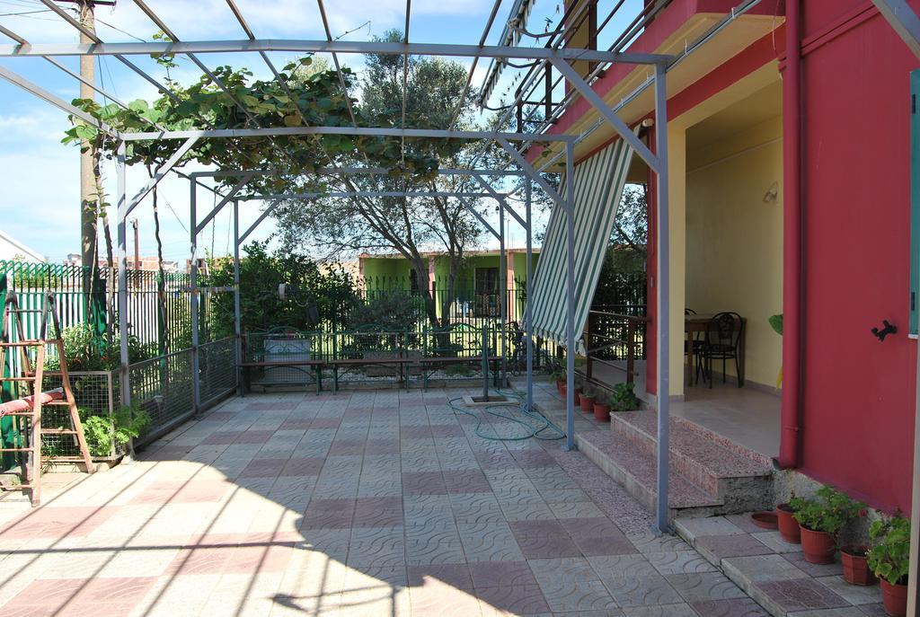 H And H Guesthouse เวลิโปเยอ ภายนอก รูปภาพ